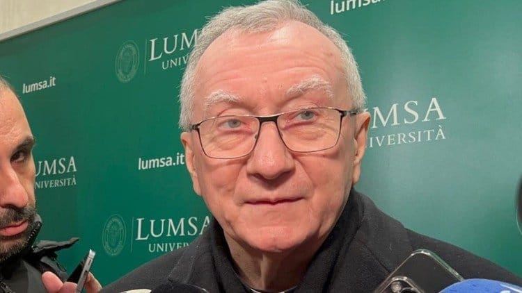 Quốc vụ khanh Toà thánh phê bình bạo lực tại Minneapolis là không thể chấp nhận