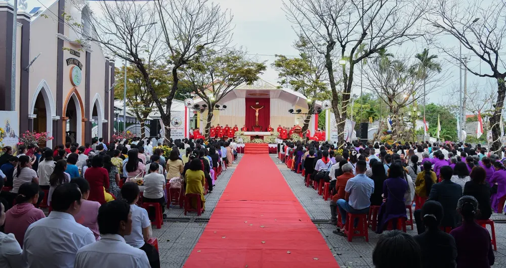 Giáo phận Đà Nẵng: Kỷ Niệm 26 Năm Tôn Phong Chân Phước Anrê Phú Yên