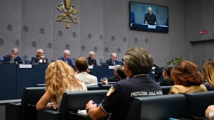 Bạn Trẻ Từ 146 Nước Tham Dự Ngày Năm Thánh Giới Trẻ Tại Roma