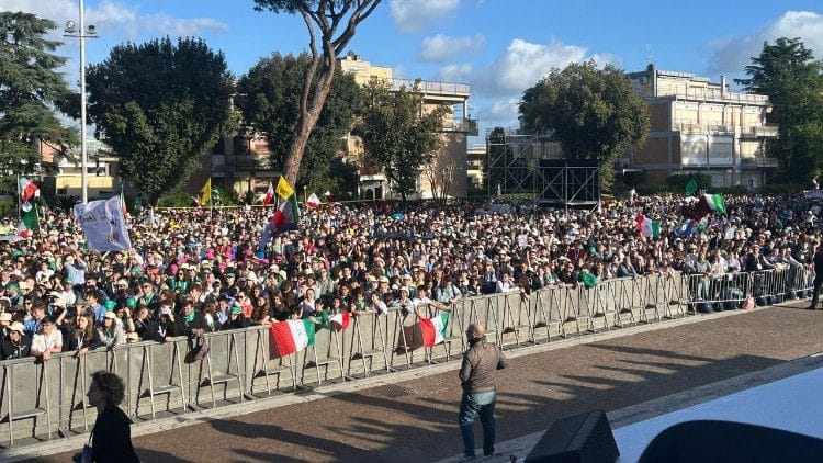 Một triệu bạn trẻ tham dự Ngày Năm Thánh Giới trẻ 2025 tại Roma