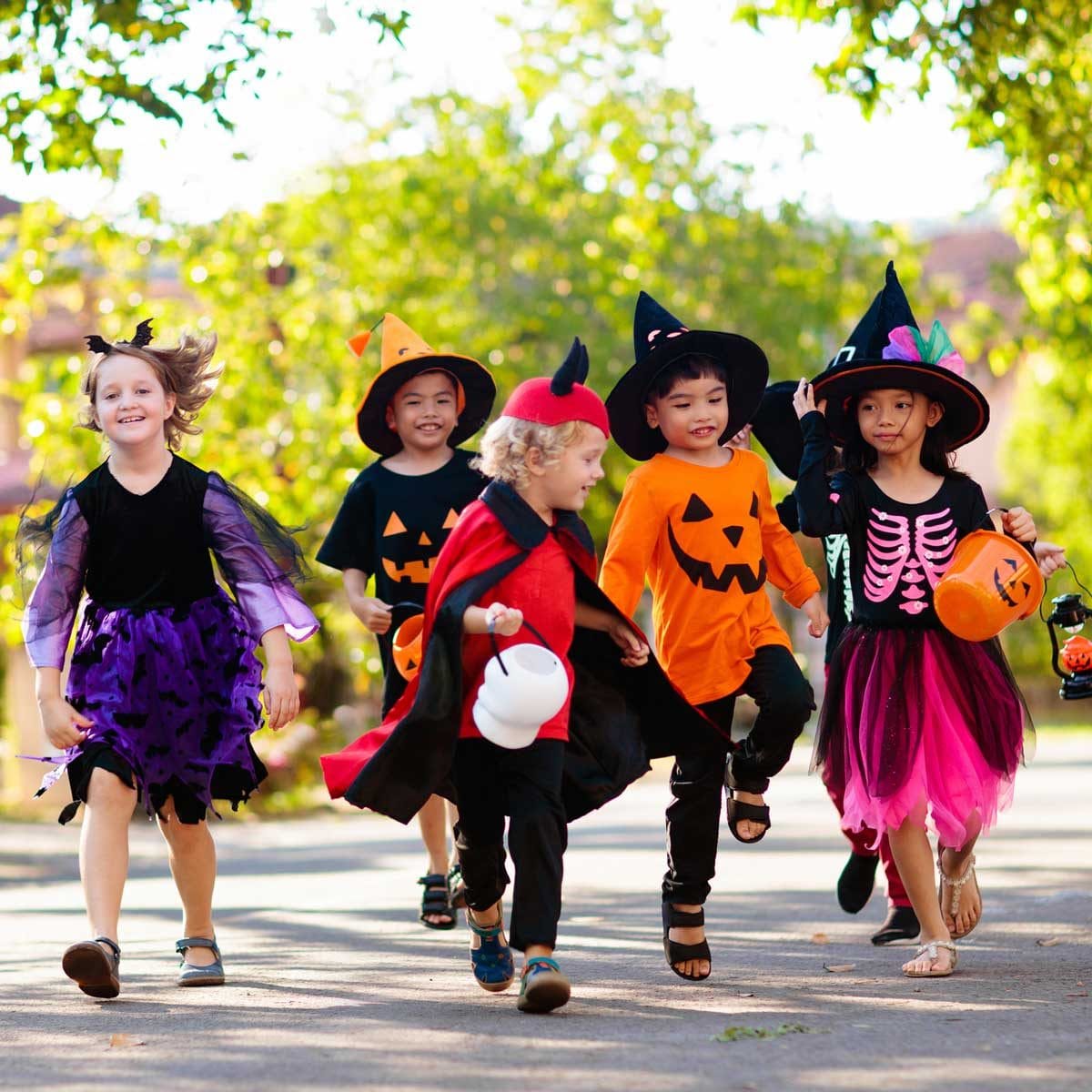 Trang phục ma quỷ ngày Halloween - nên không?
