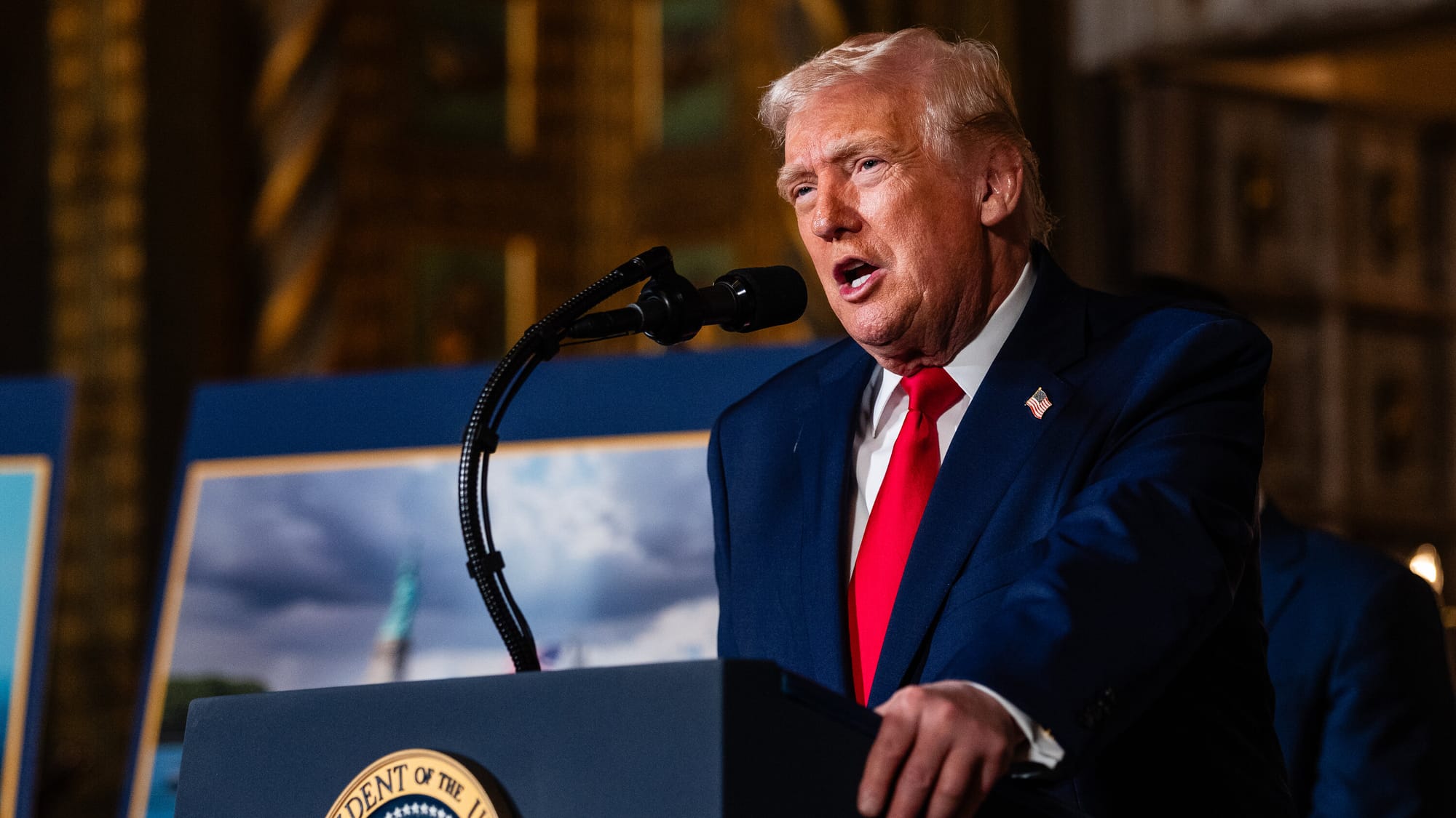 Ông Trump tuyên bố sẽ tiếp tục không kích các phần tử vũ trang tại Nigeria vì tình trạng bách hại Kitô hữu