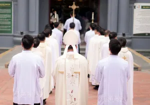 Nhà Ứng Sinh Thánh Phêrô Tự: Thánh Lễ Tất Niên