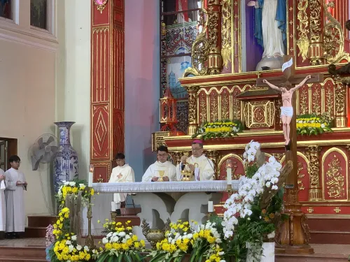 Nhà Hưu Dưỡng Bắc Ninh: Thánh Lễ Tất Niên