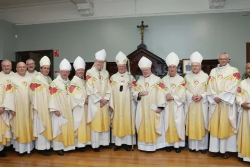 Các Hội đồng Giám mục thế giới đồng loạt kêu gọi chấm dứt chiến tranh tại Iran