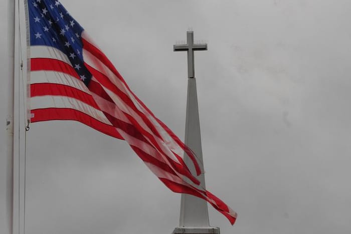 Tòa án Mỹ bác đơn kiện: Các Tôn Giáo vẫn bị cấm ủng hộ ứng viên chính trị